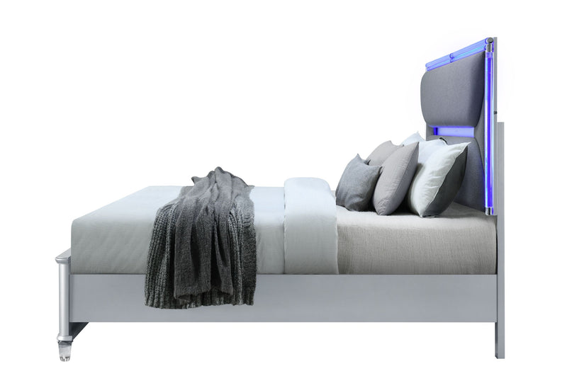 Lando - King Bed - Silver