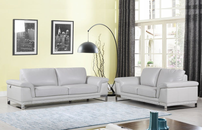 411 - Sofa, Loveseat