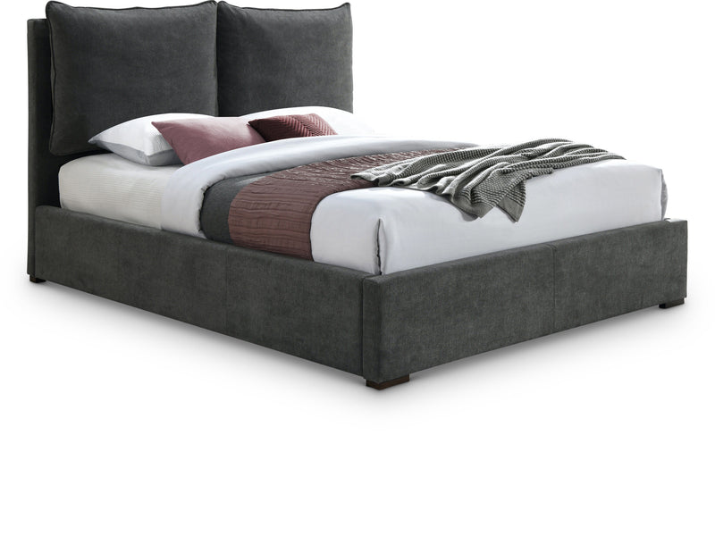 Misha - Bed