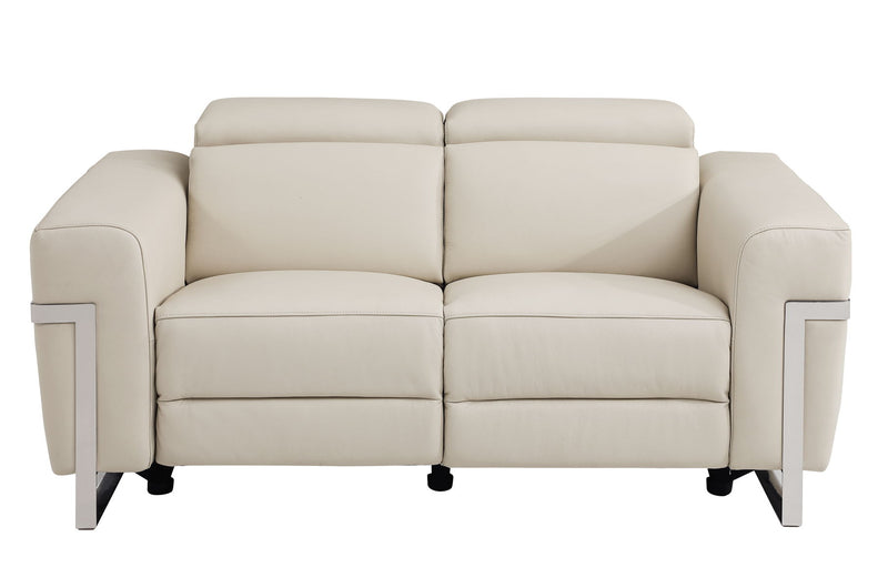 990 - Power Reclining Loveseat With Power Headrest