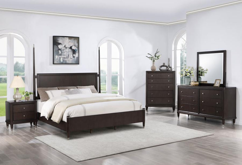 Emberlyn - 6-Drawer Bedroom Dresser With Mirror - Brown