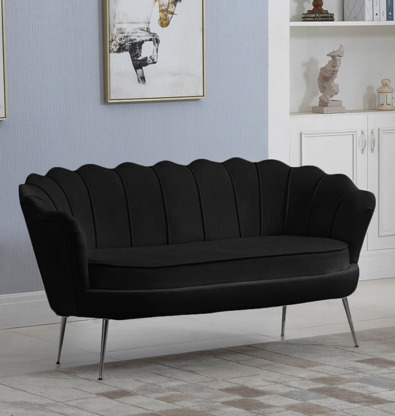 Gardenia - Loveseat