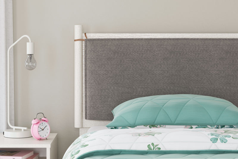 Aprilyn - Panel Headboard