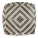 Hartselle - Pouf - Brown