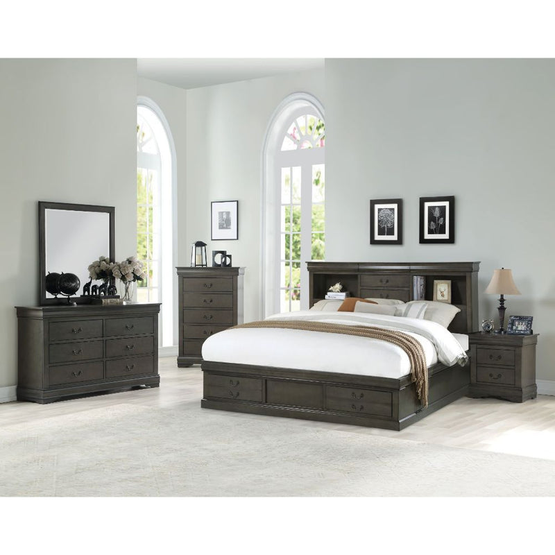 Louis Philippe III - Bed w/Storage