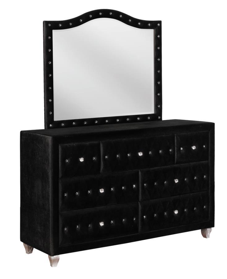 Deanna - 7-Drawer Rectangular Dresser