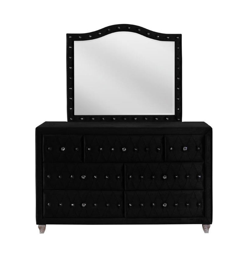 Deanna - 7-Drawer Rectangular Dresser