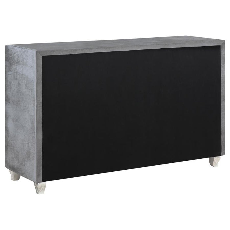 Deanna - 7-Drawer Rectangular Dresser