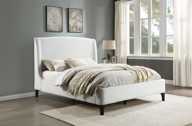 Mosby - Upholstered Curved Headboard Platform Bed