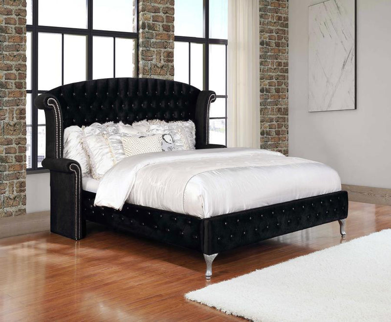 Deanna - Tufted Upholstered Bed